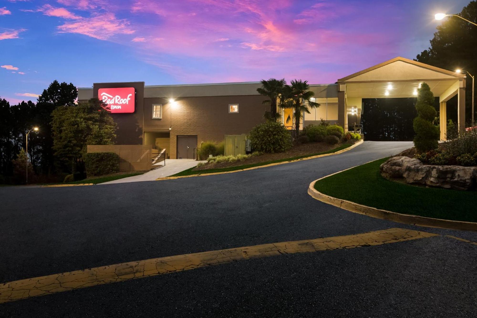 Red Roof Inn Atlanta Airport Ne Conley Exterior photo